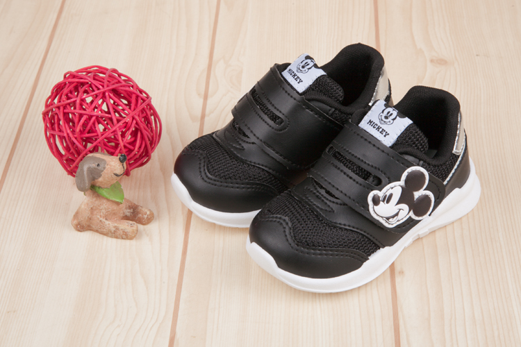 Disney迪士尼米奇黑色潮流兒童休閒鞋