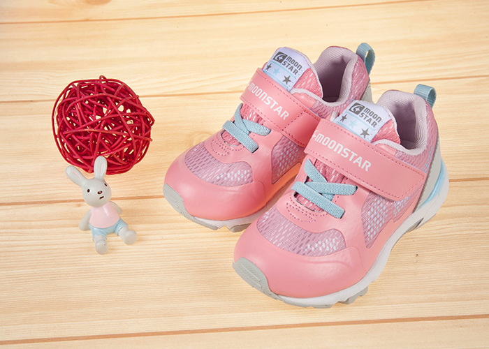 Moonstar日本3E寬楦粉色光澤感兒童機能運動鞋
