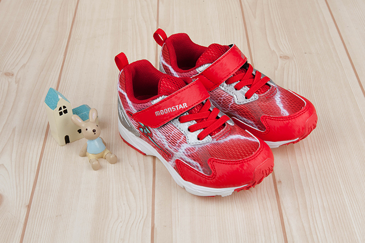 Moonstar日本絢麗閃電紅色競速兒童機能運動鞋