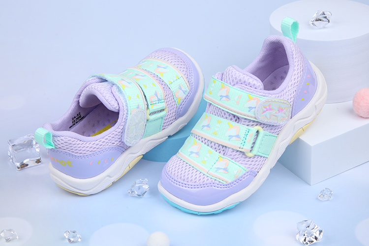 Moonstar日本Carrot玩耍夢幻獨角獸紫色兒童運動機能鞋