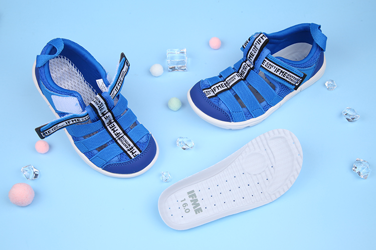 日本IFME元氣寶藍兒童機能水涼鞋