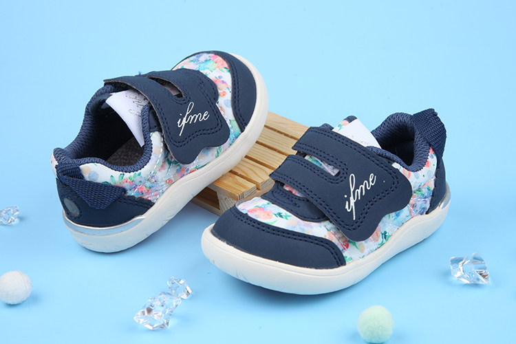 日本IFME輕量系列軍藍花染寶寶機能學步鞋