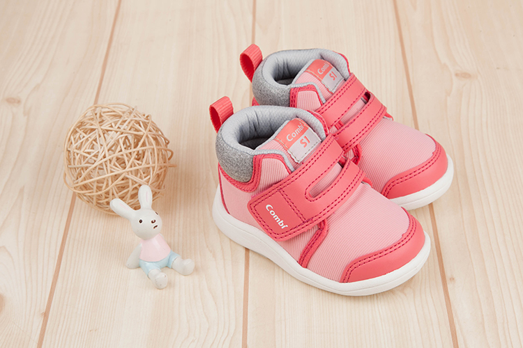 Combi粉色Core_S中筒成長機能學步鞋